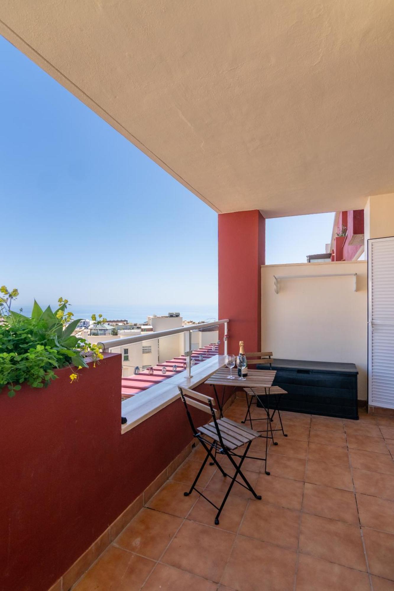 Cozy With Sea Views In Lejlighed Benalmádena