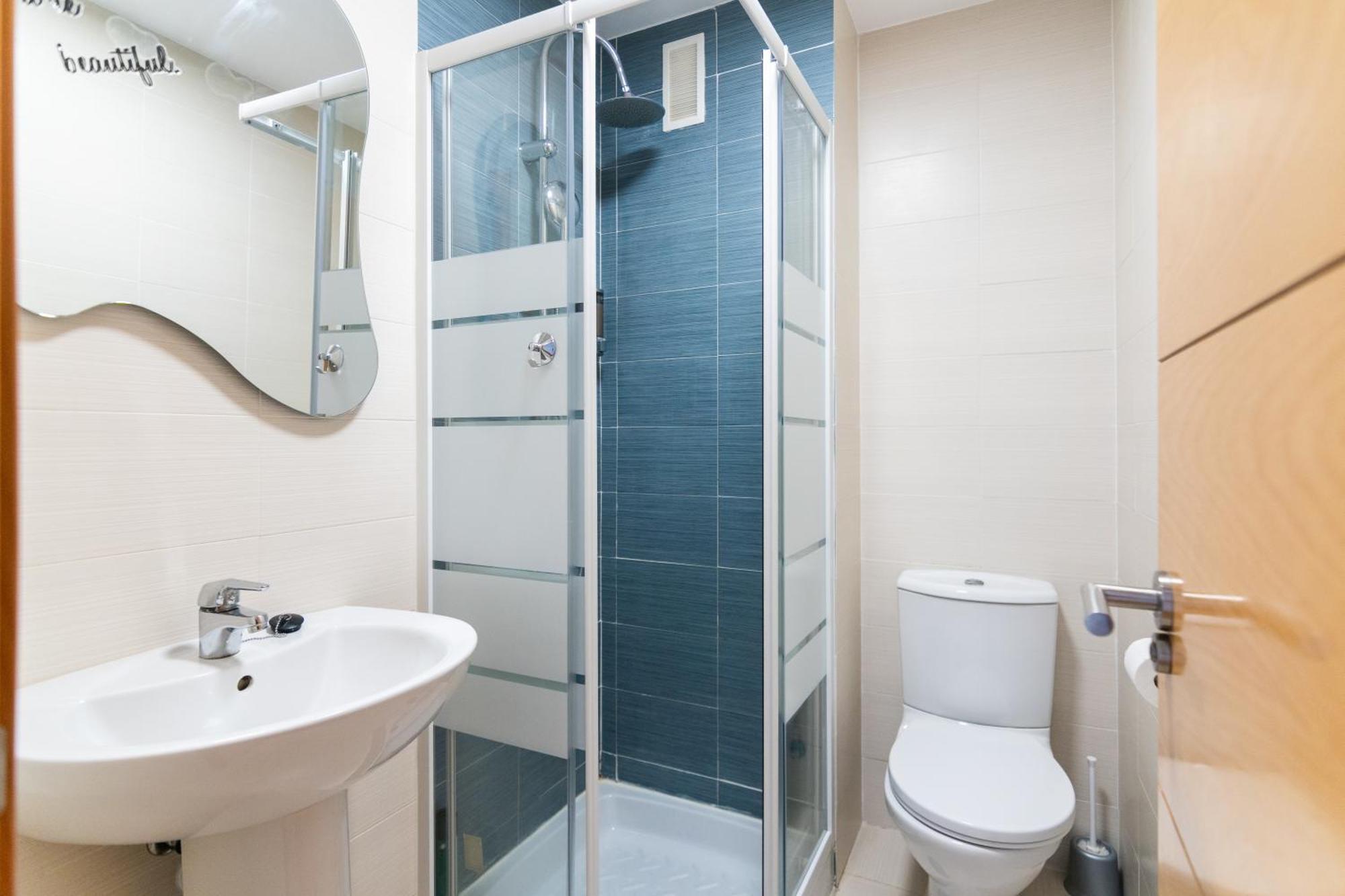 Cozy With Sea Views In Benalmádena